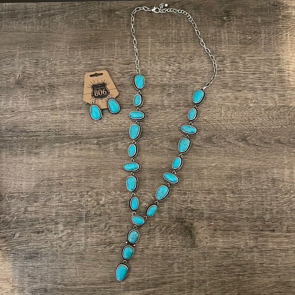 Faux Turquoise Lariat Set